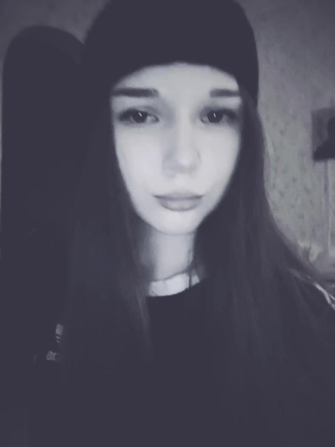 @Vika Guzanova🐈⬛🐾