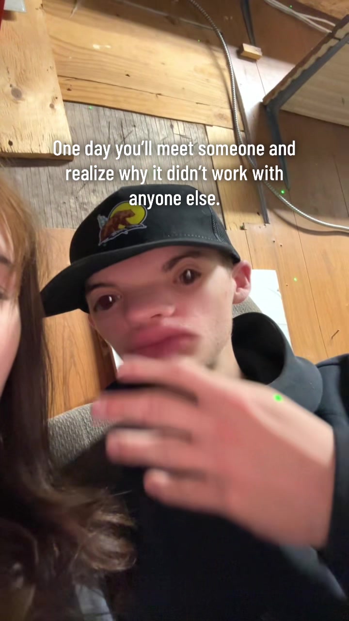 @ẞřøøķẽ