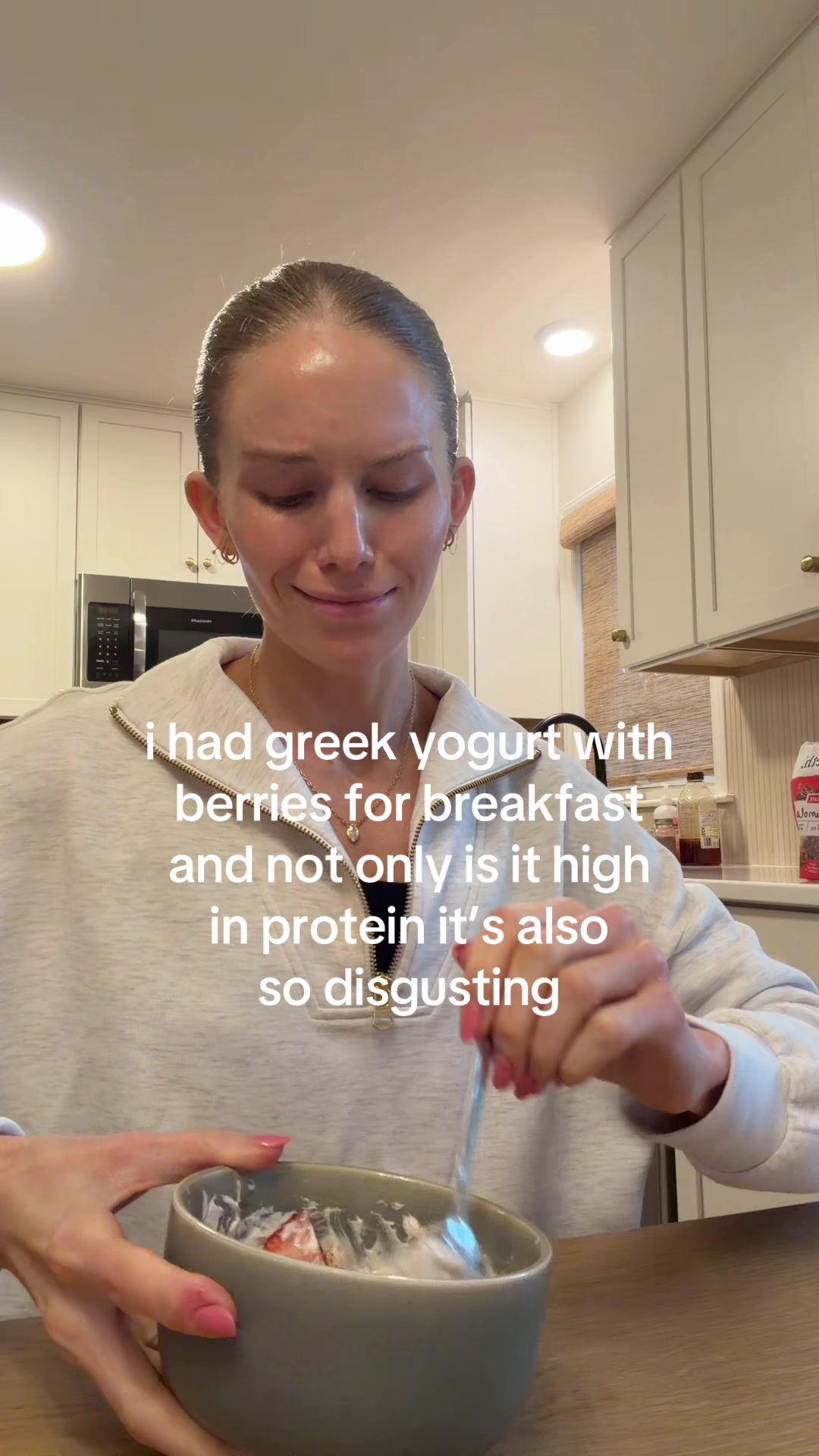 @micaela riley / nutritionist