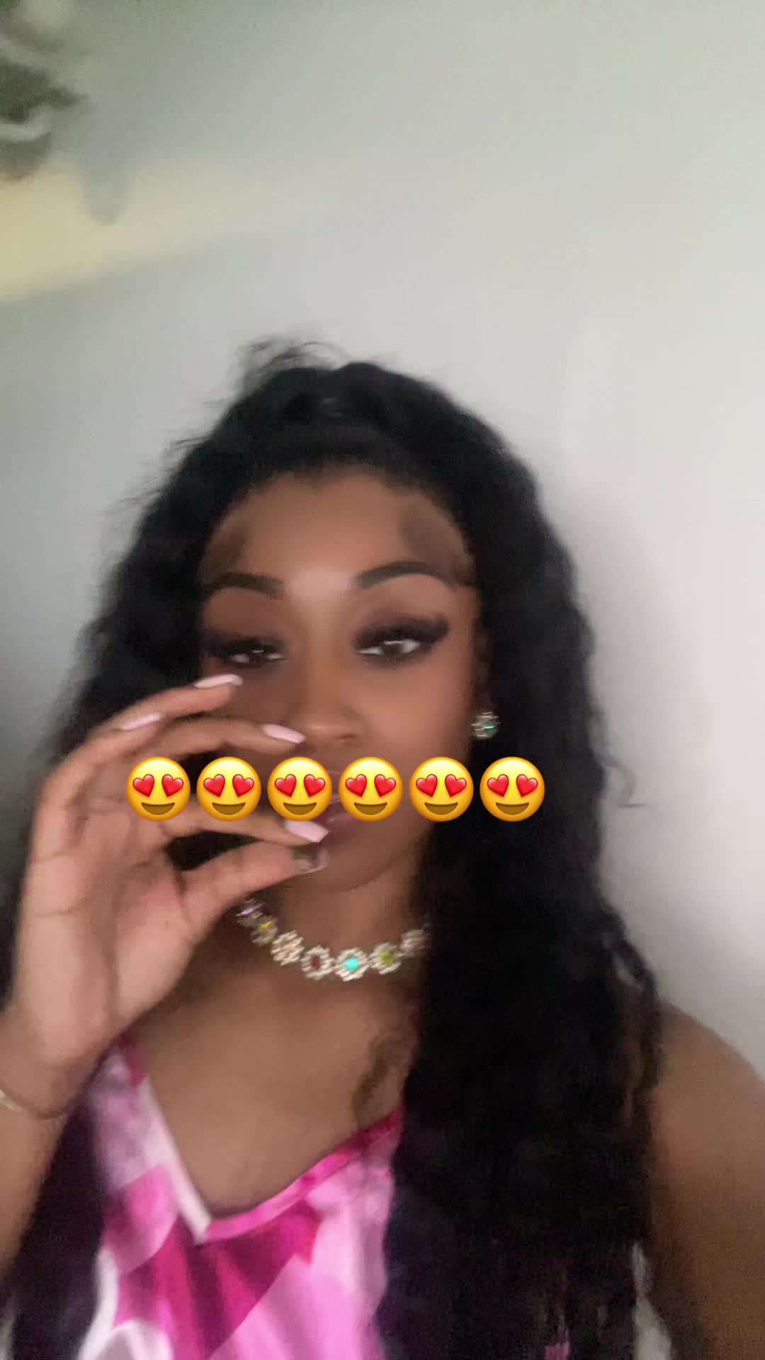 @️