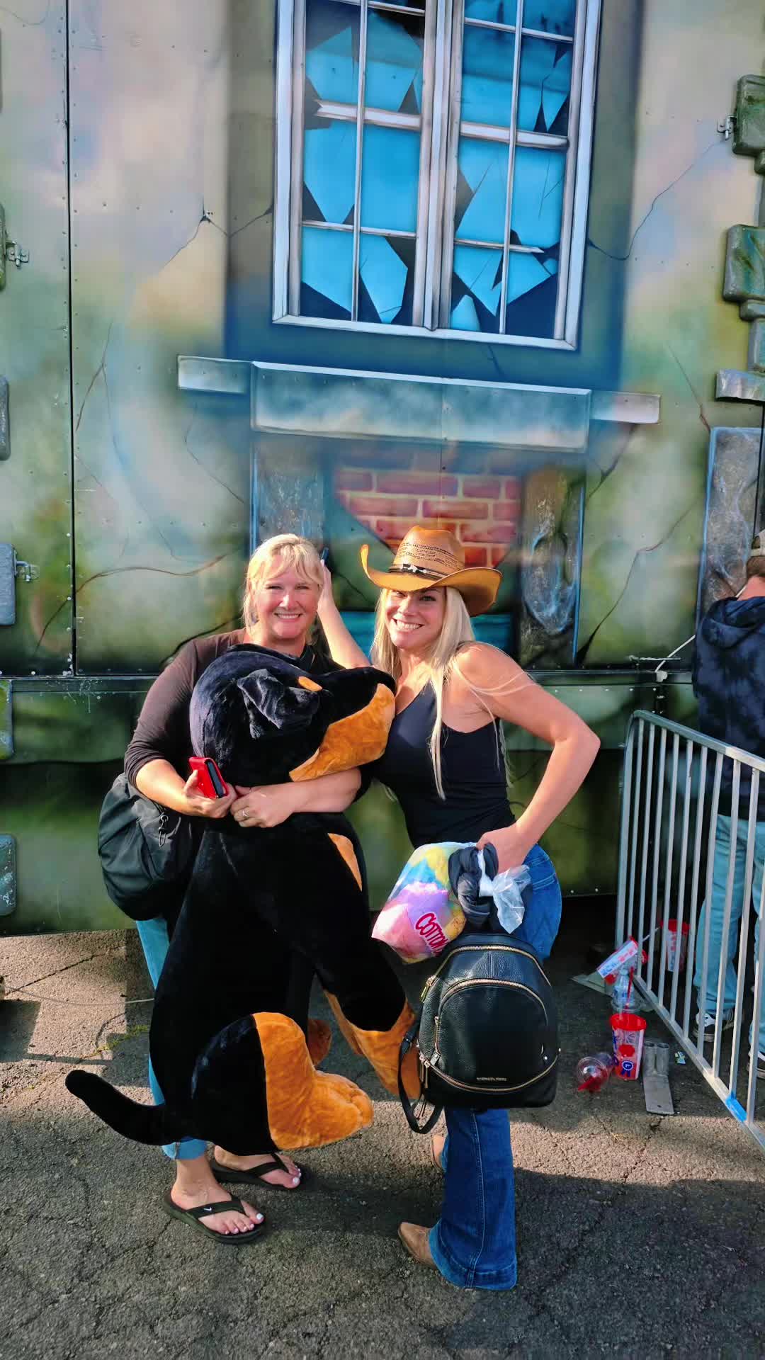 @Nicole