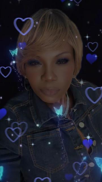 @💰🔥♌️Queenv♌️🔥💰