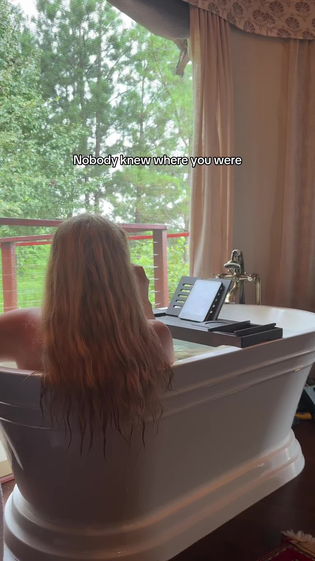 @Helen 📚🩵🥤