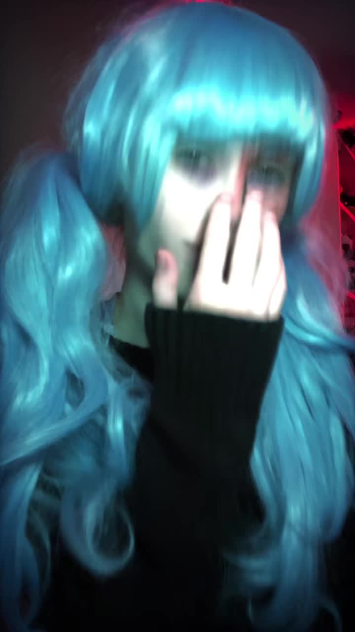 @L <3