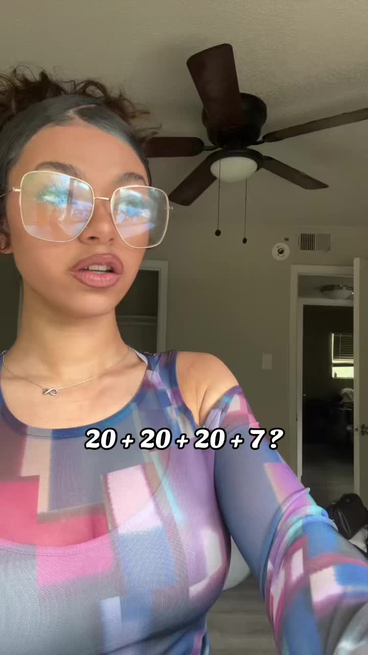 @daniela