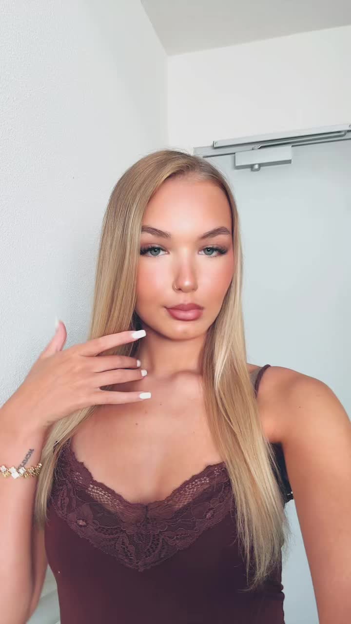 @annesophie