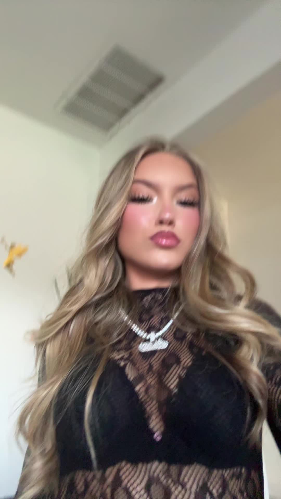@Mrs. 69