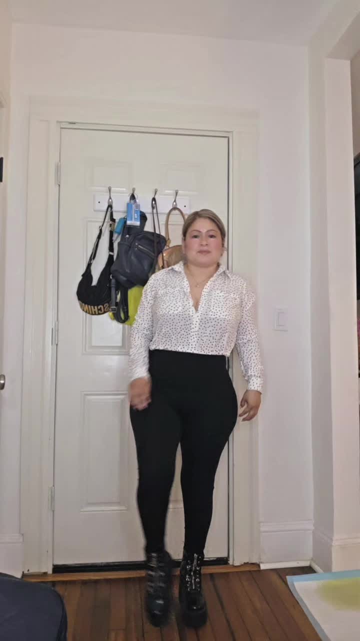 @muñequitaM.Q.