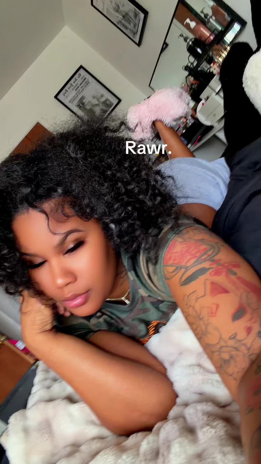 @Dniomi
