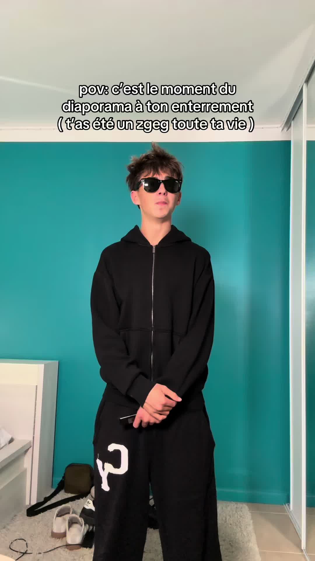 @LEVIVY