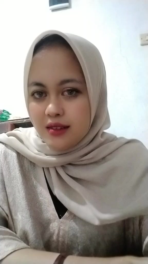 @gurlssss!