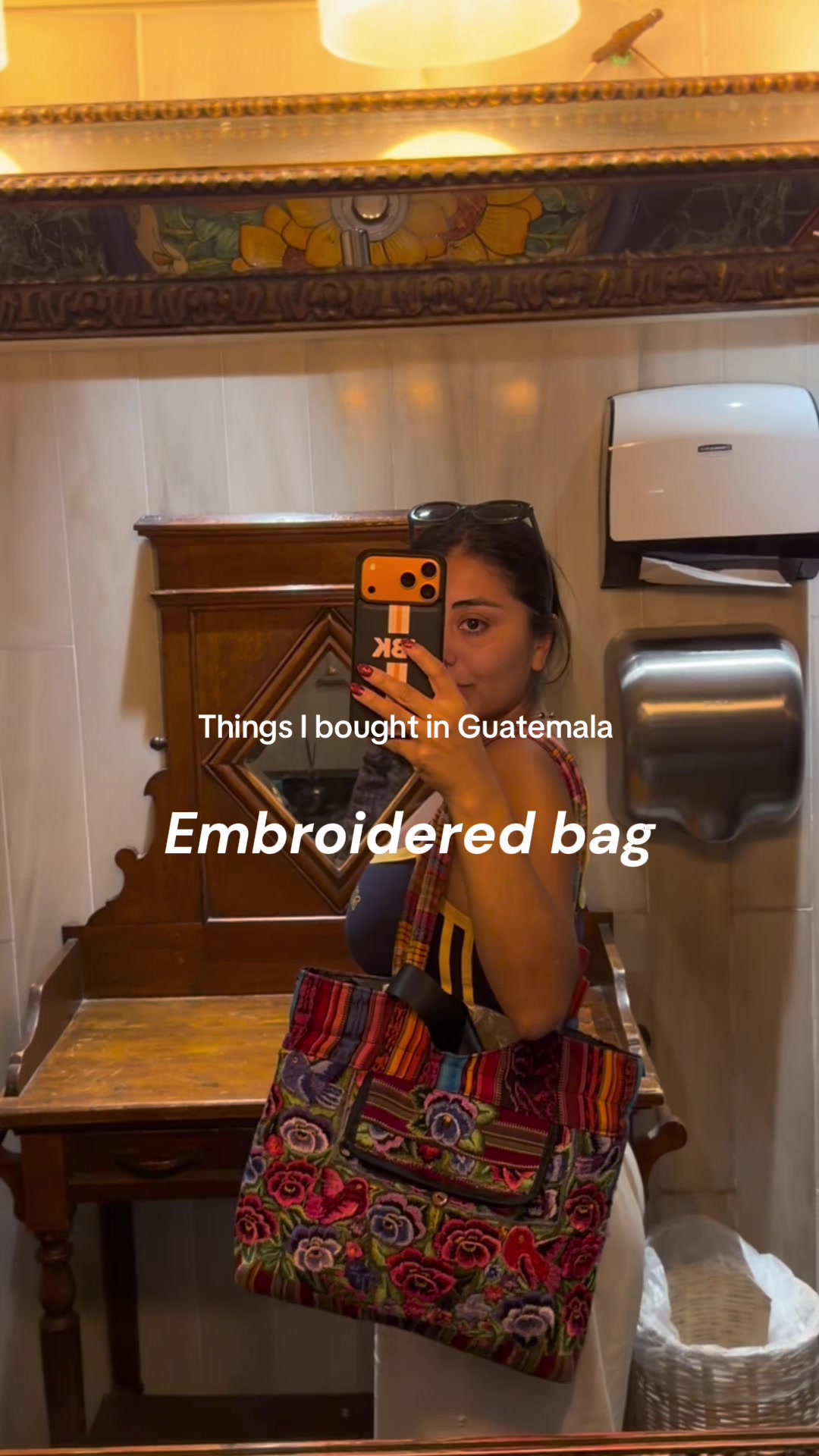 @Johanna | Latina Scholar