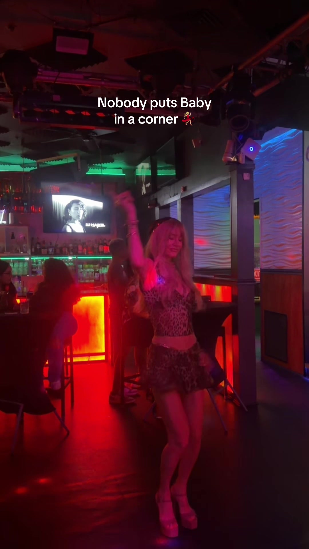 @fancy dancing mama
