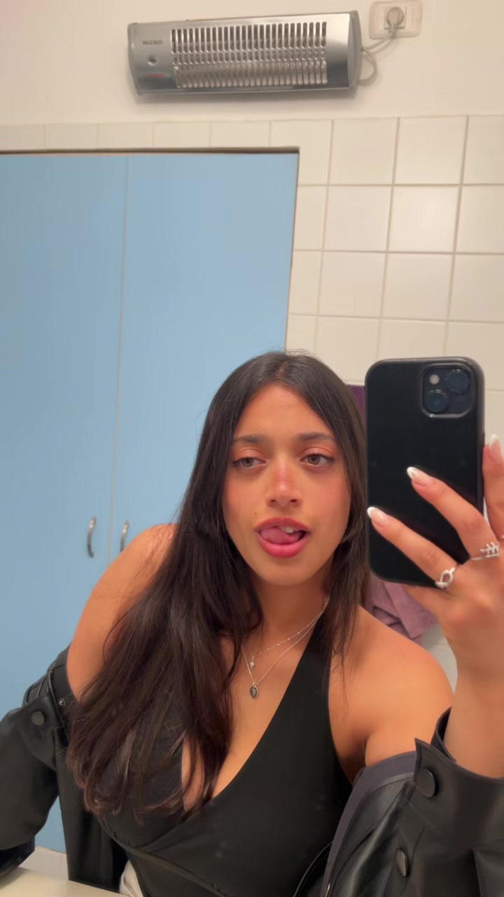 @Roni