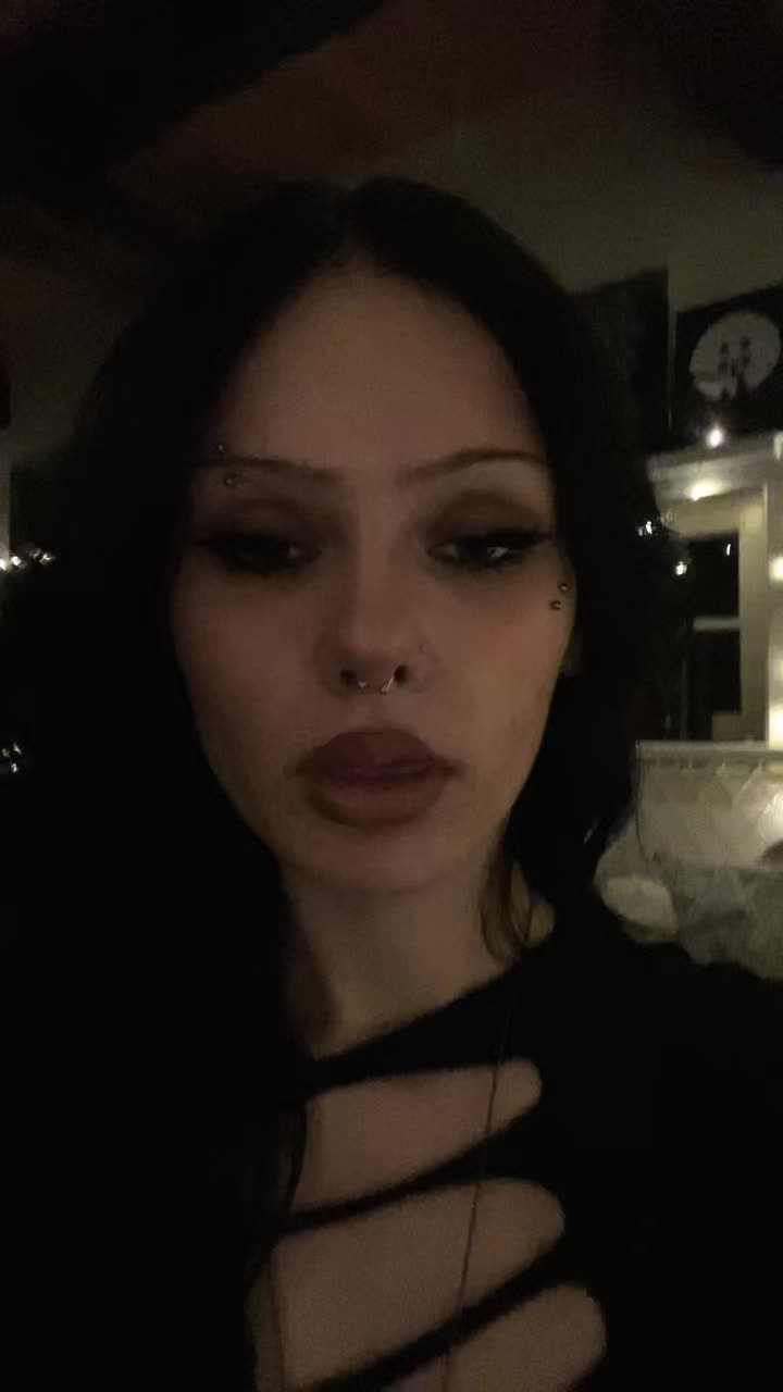 @julia