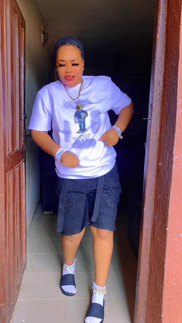 @Queenmother ChisomEsomeke🇳🇬