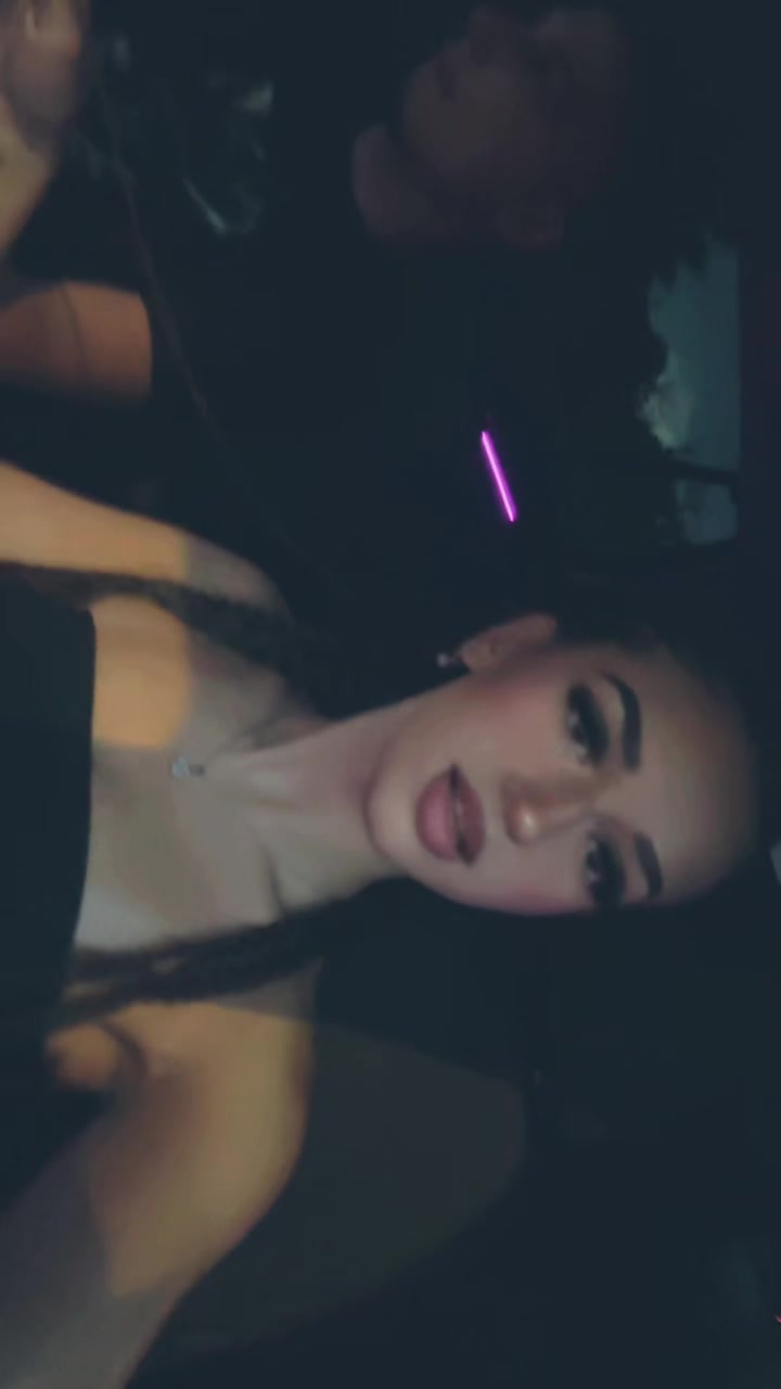 @💋