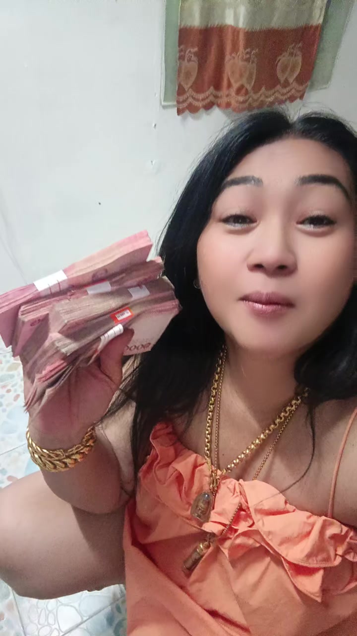 @ชุลีพร ใจเย็น