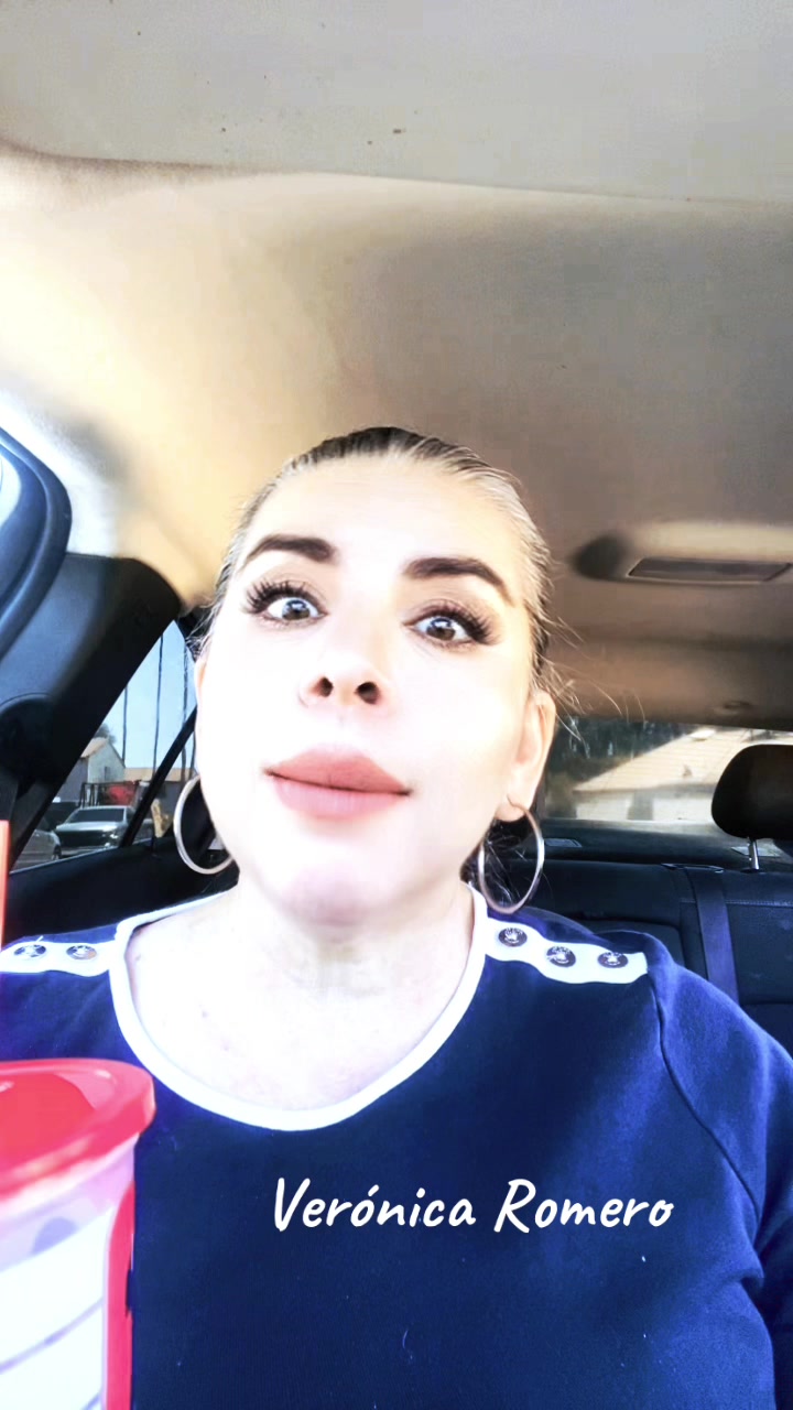 @Ver&oacute;nica