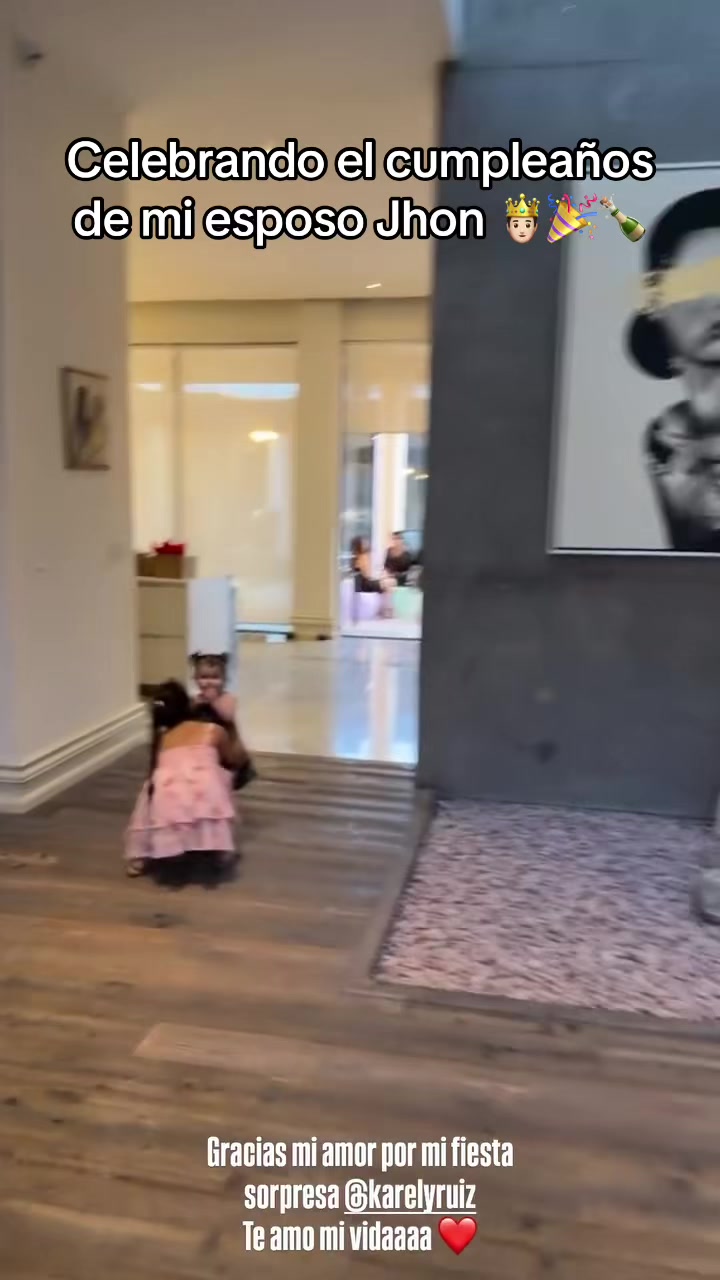 @karelyruiz