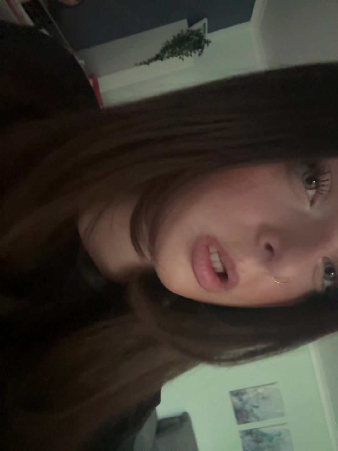 @𝒎𝒆𝒍𝒊𝒏𝒂 𝒋𝒐𝒍𝒆𝒆𝒏