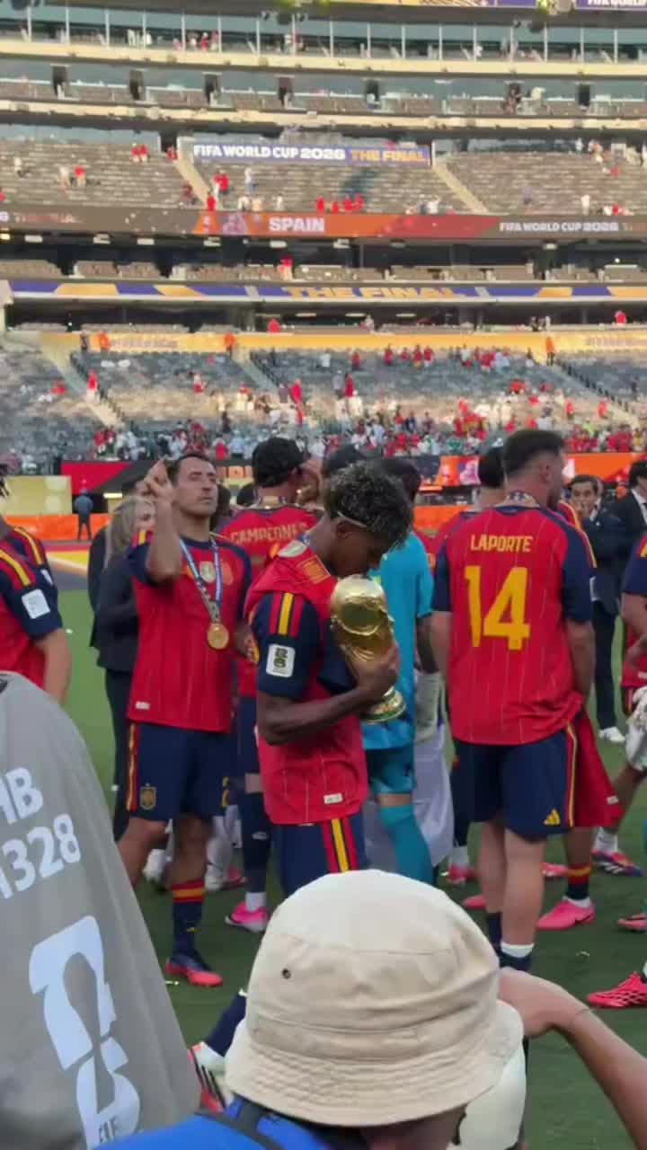 @𝐁𝐚𝐥𝐝𝐞̀🦅❤️💙
