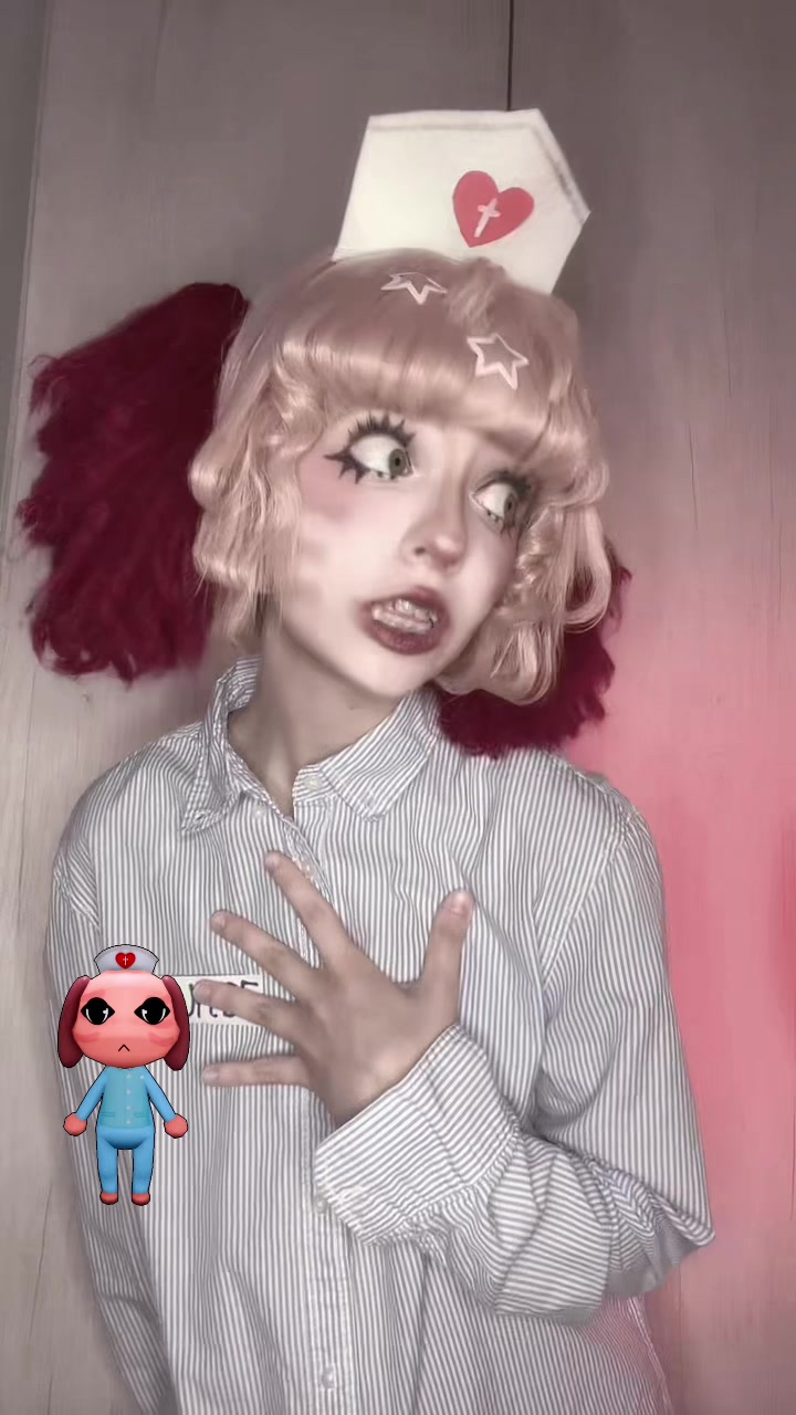 @★ 𝙼𝚊𝚍𝚍𝚒𝚎 ★