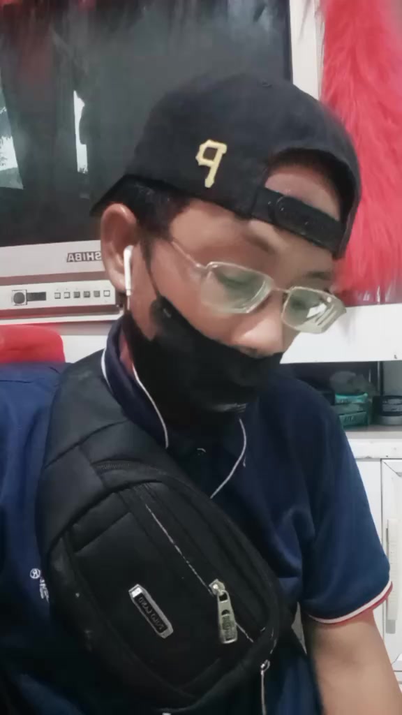 @KAK TOPIT KU