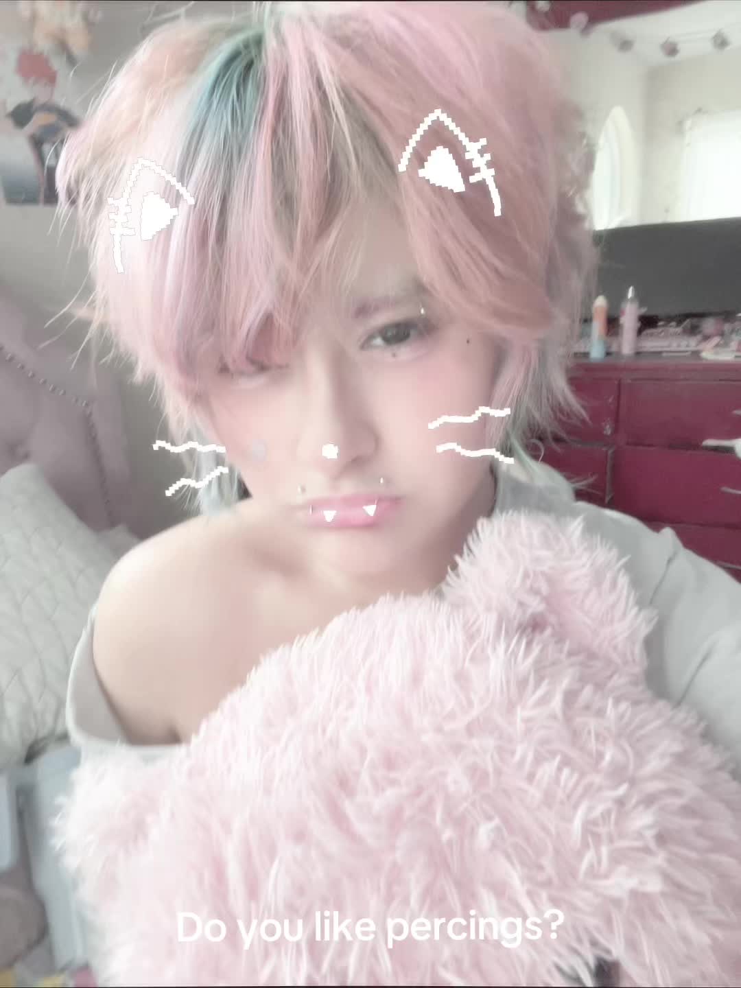 @𐔌 ᖴᗯᗩᗩ 🧁