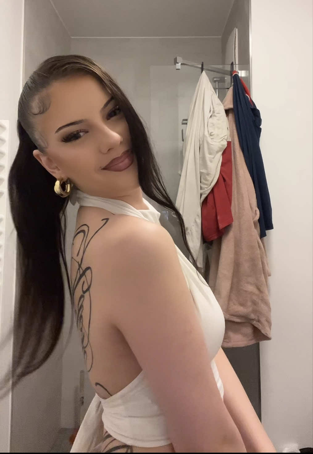 @ᴀʟʟʏ