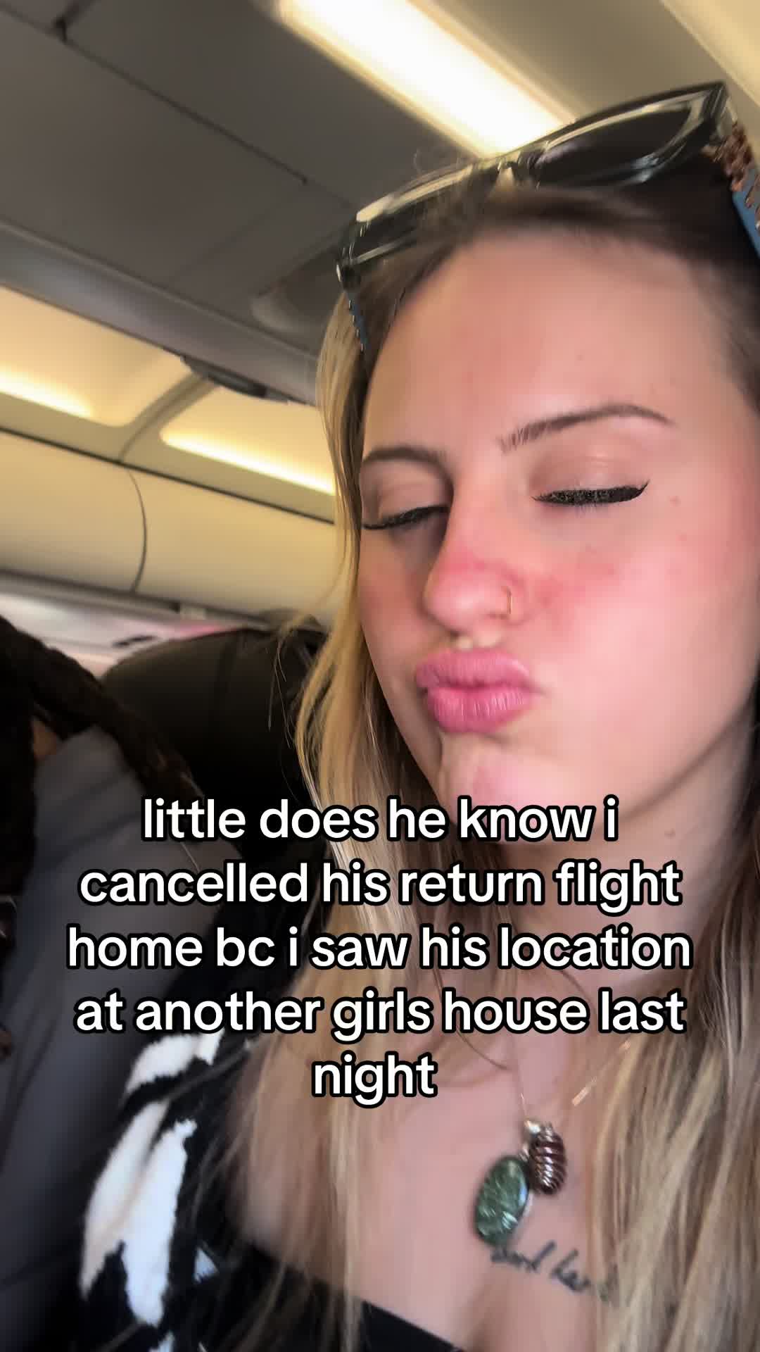 @💋