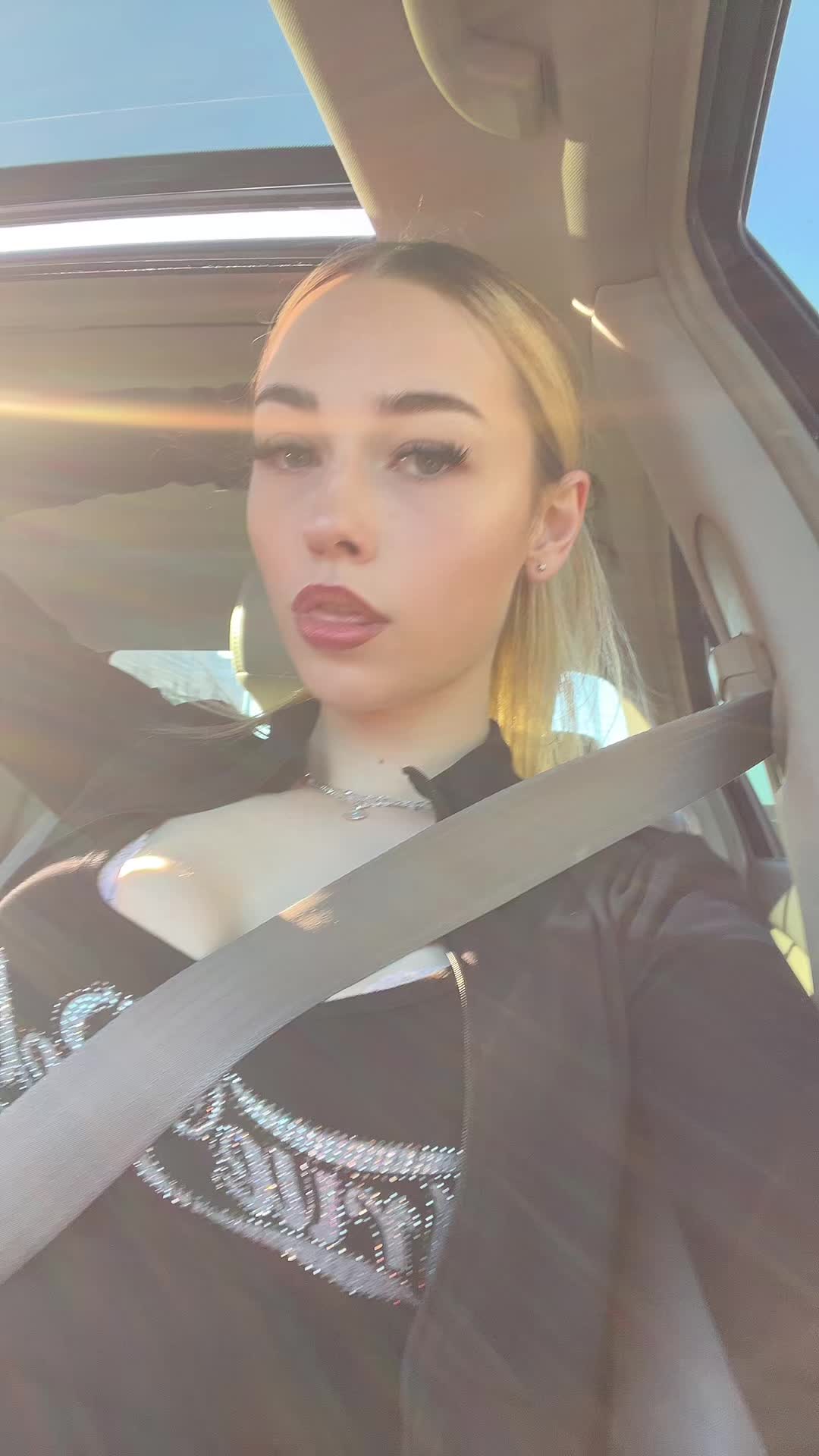 @em 💋