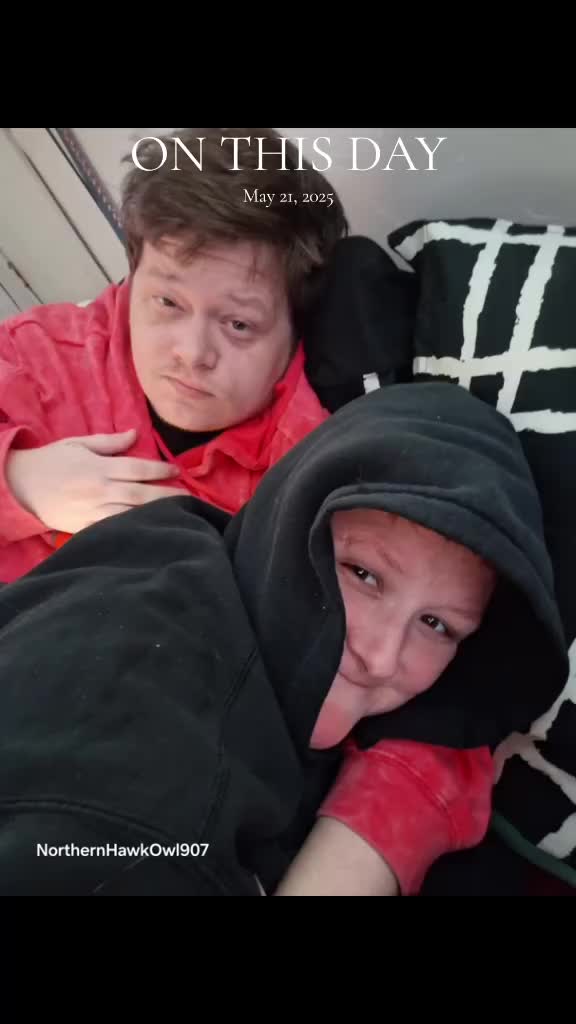 @AKBluePoisonDartFrog420