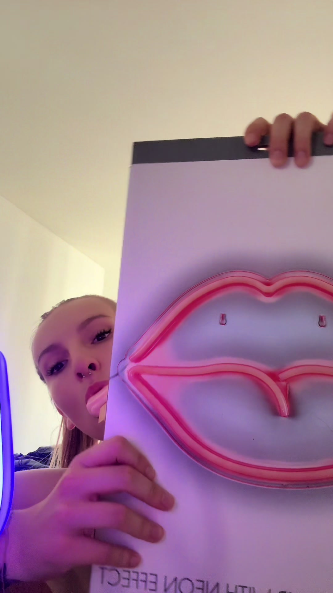 @Lilou