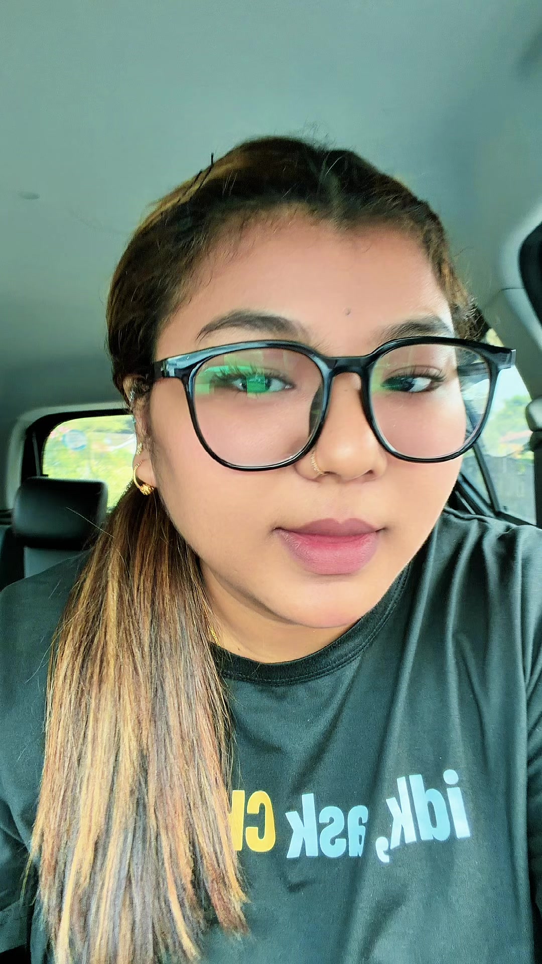 @𝙖𝙧𝙪𝙣𝙞𝙩𝙝𝙞🌻