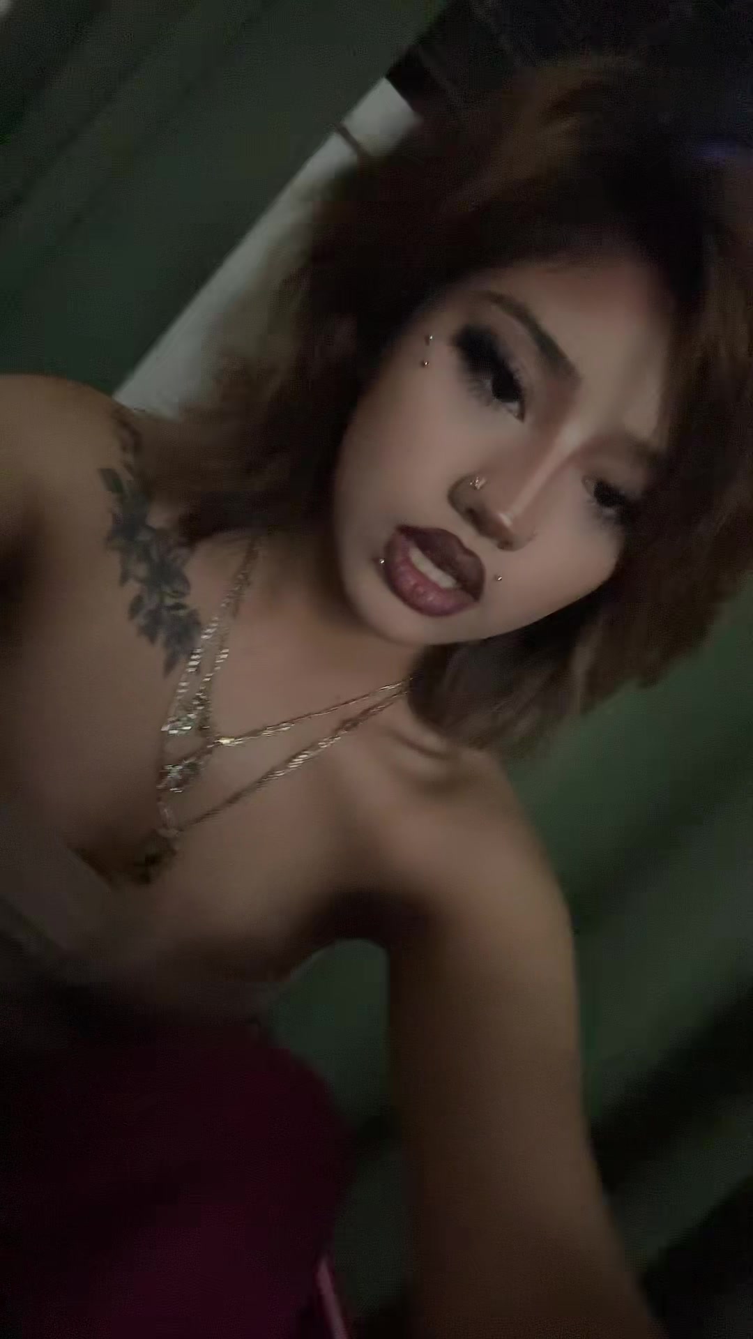 @?