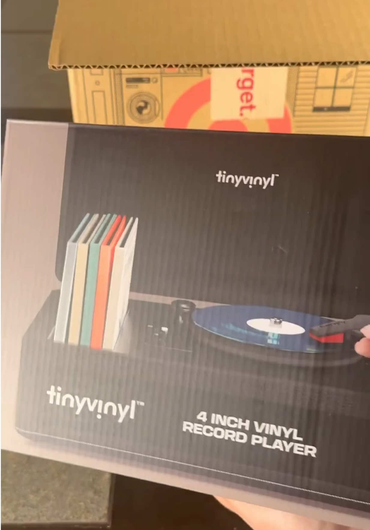 @tanyasvinylsandmore
