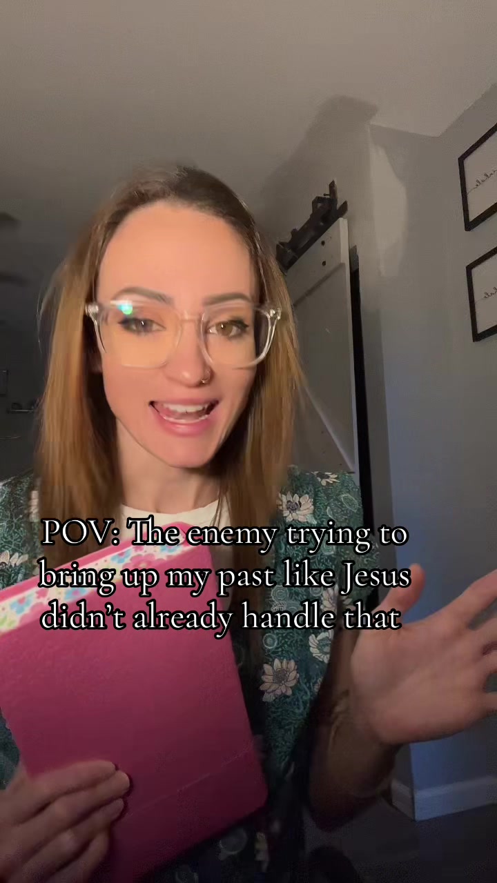 @ThatT12Chick- Leslie