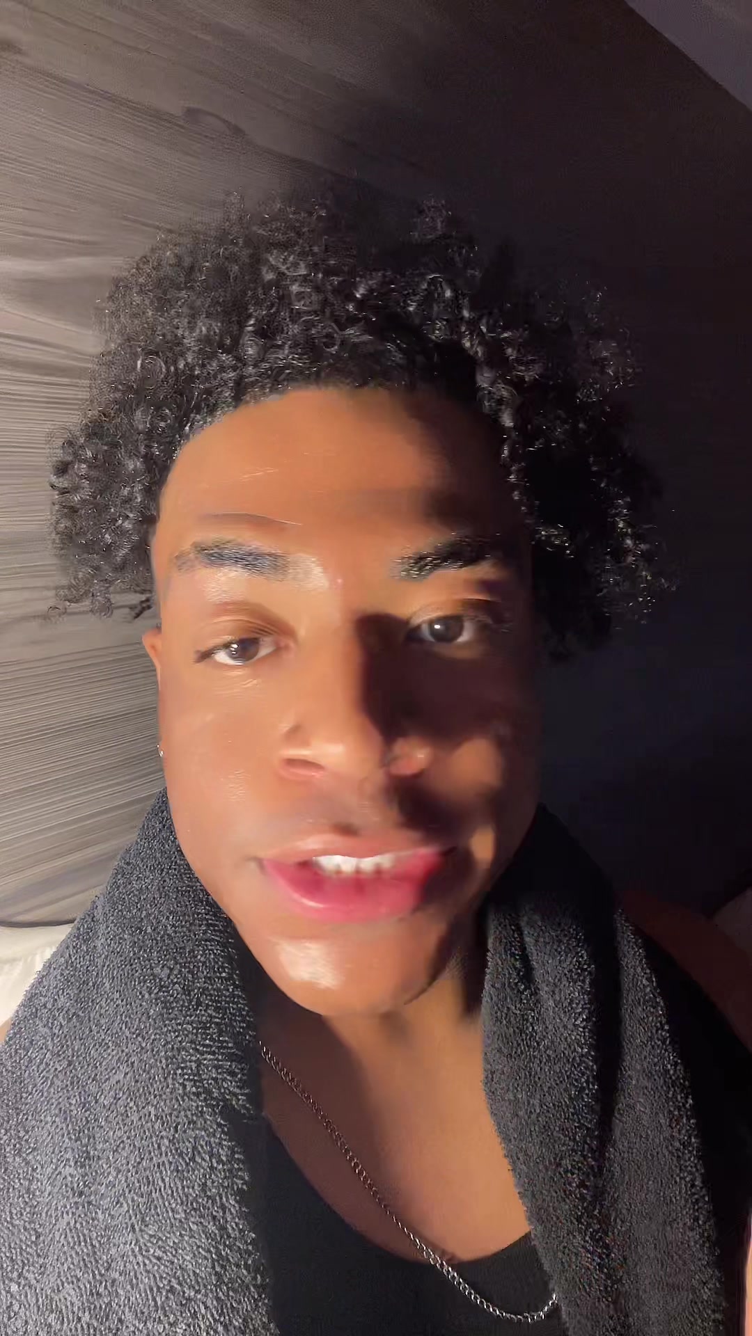 @Giftedtwannn