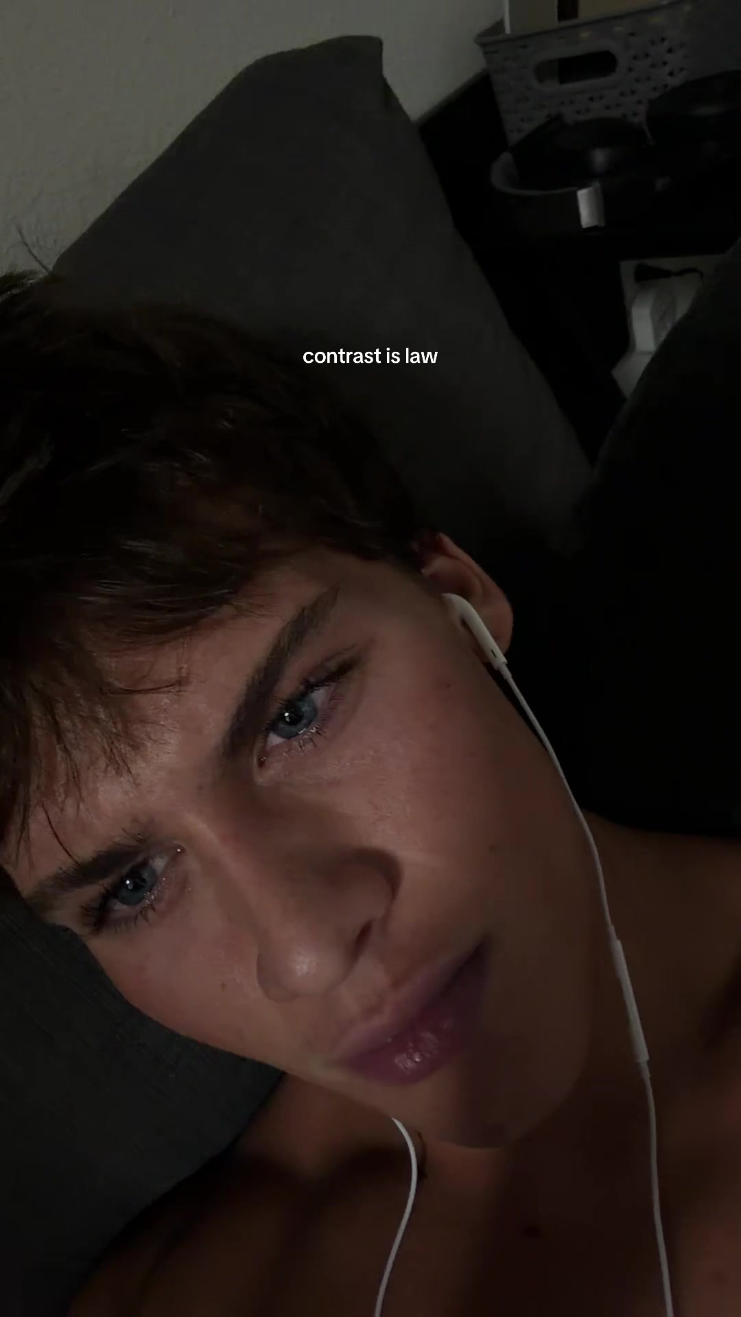 @sky