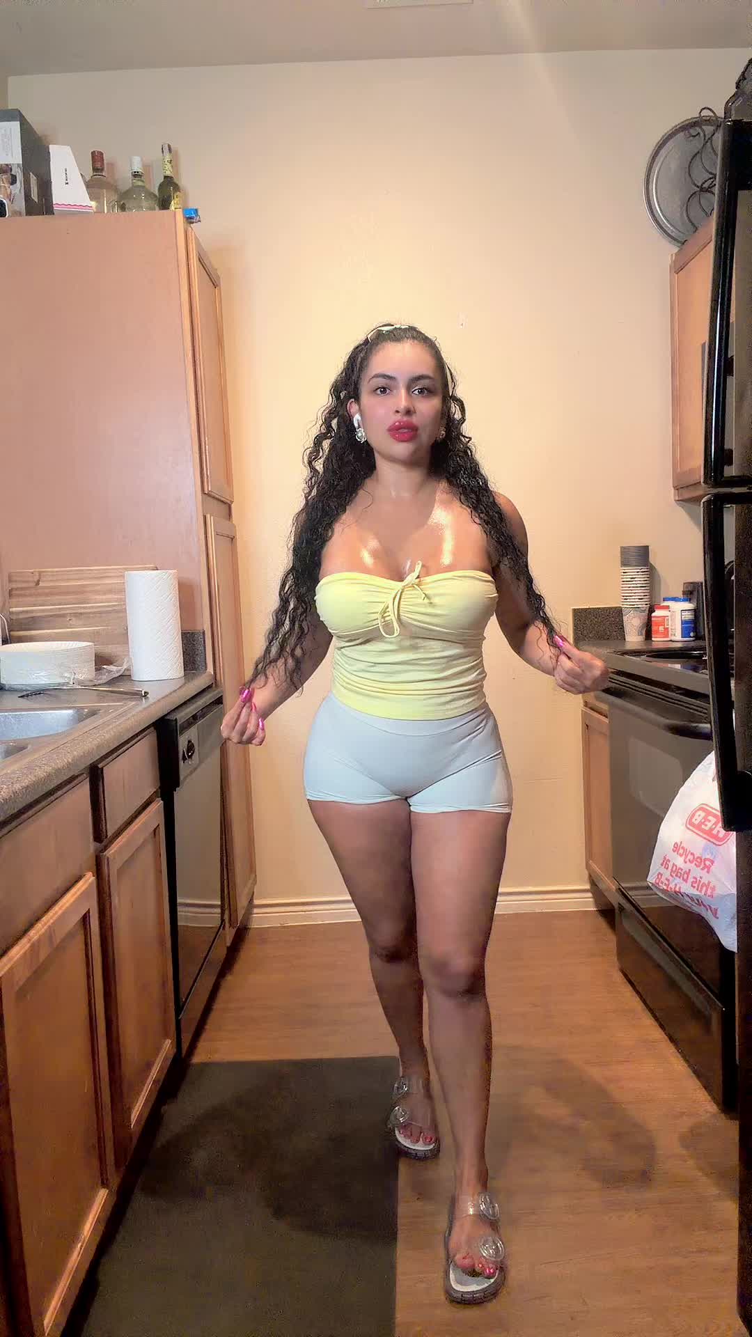 @chavellasexy