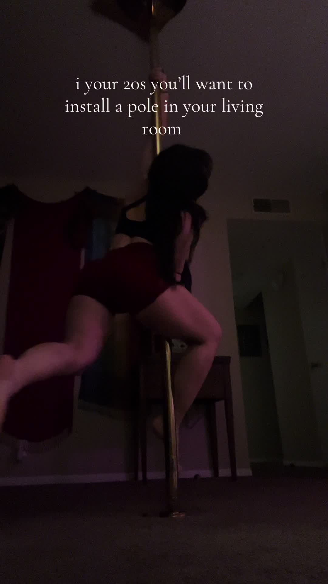@༺ ♱kylie♱ ༻