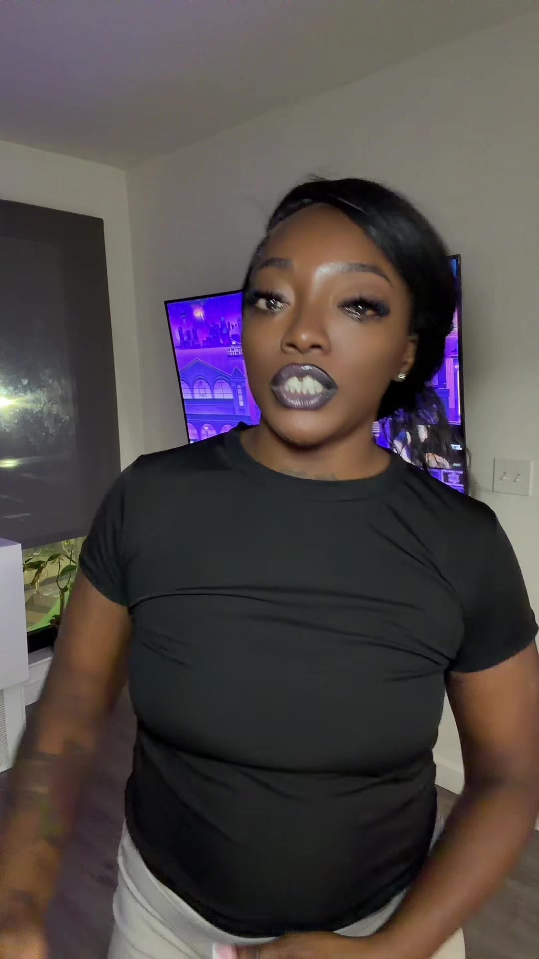 @Moniqueee_