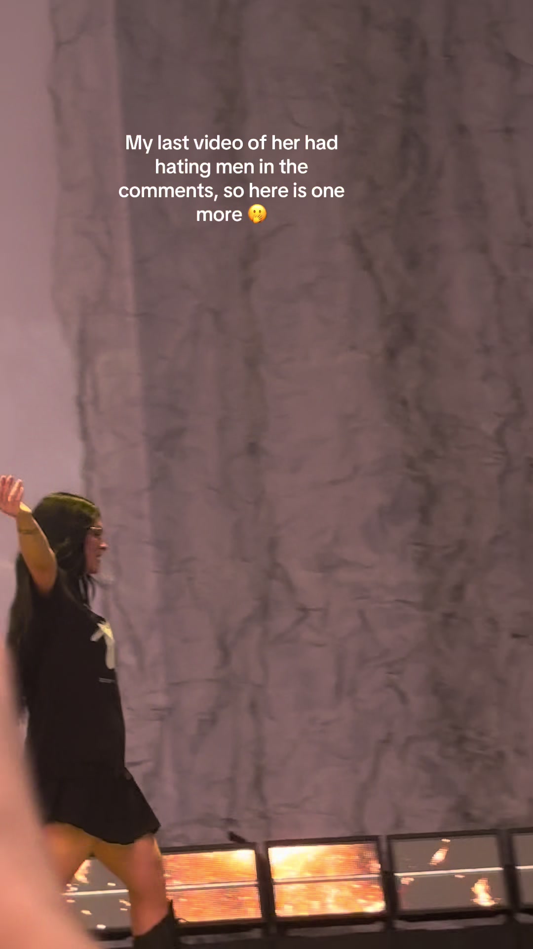 @T👑