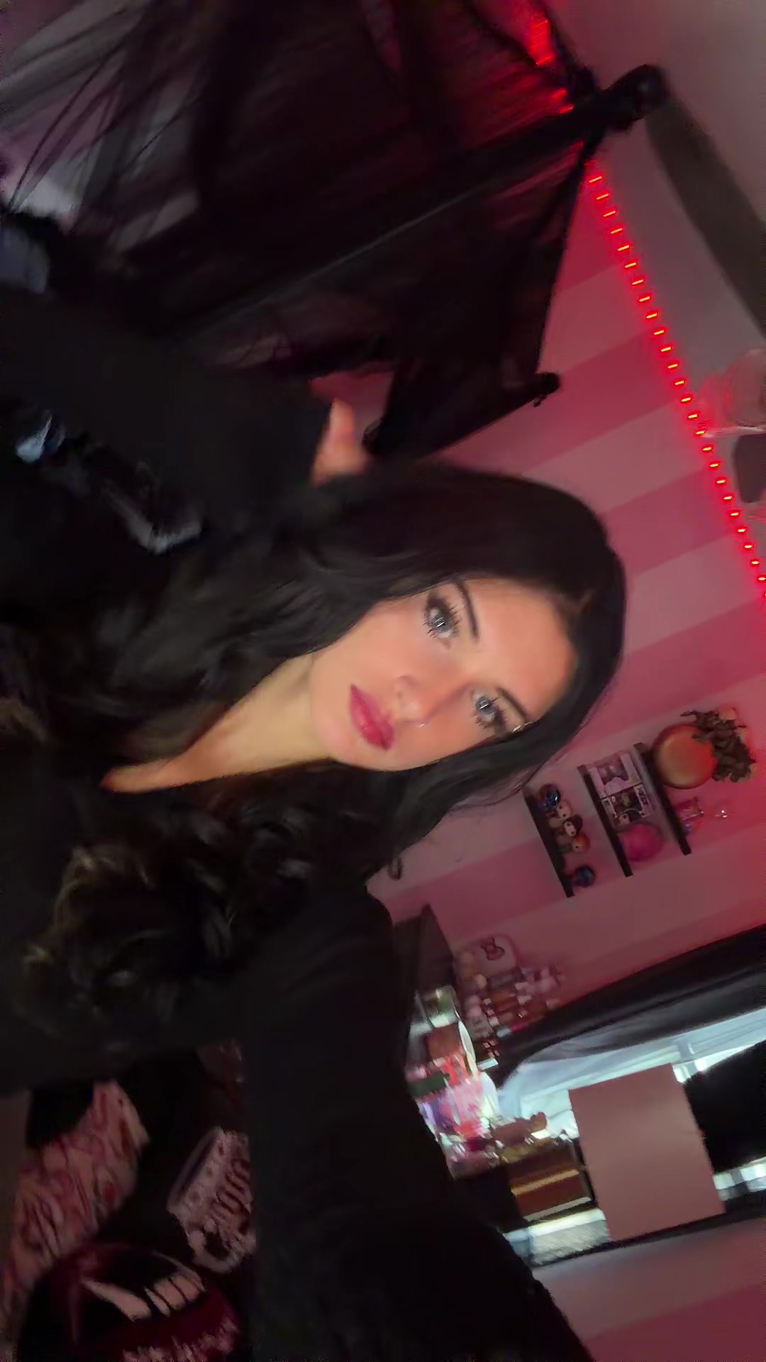 @Angel 😇