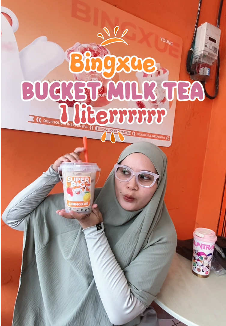 @AuliaNR &bull;Review &bull;Jajan &bull;Jalan