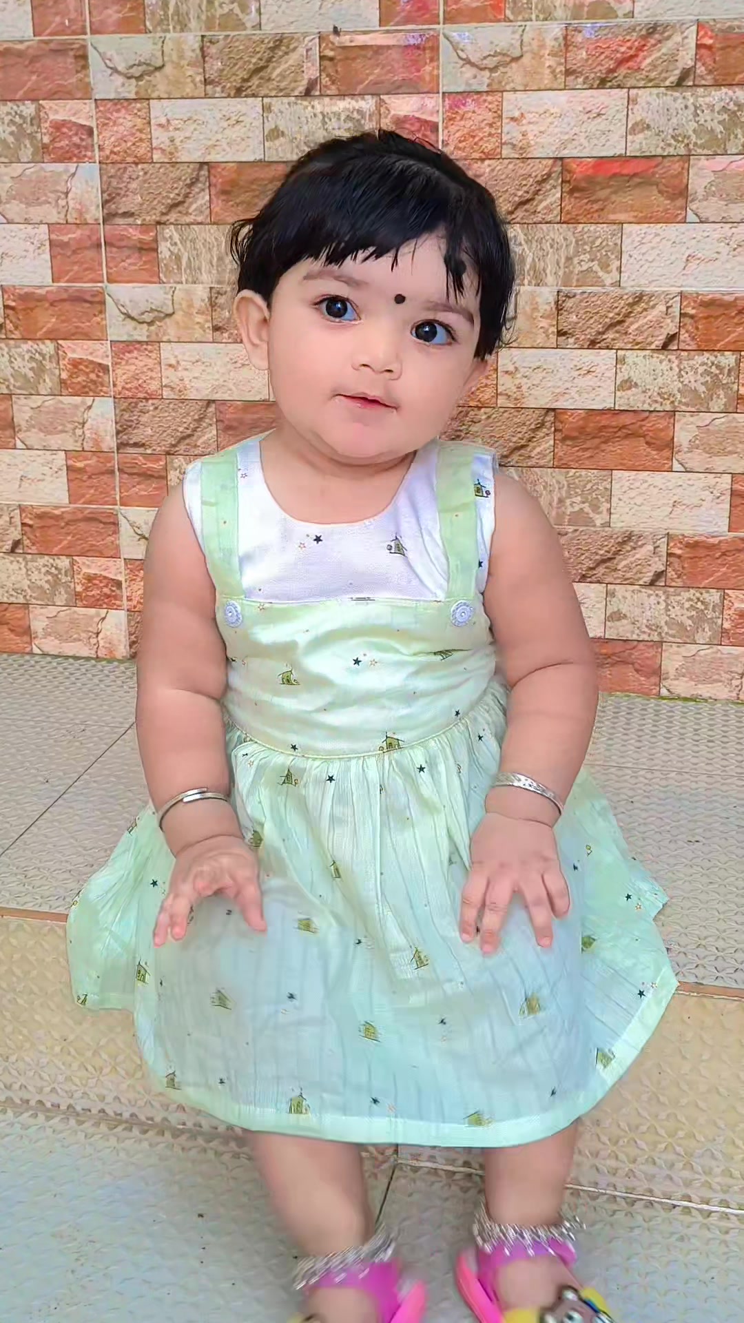 @Dipshikhaaritry