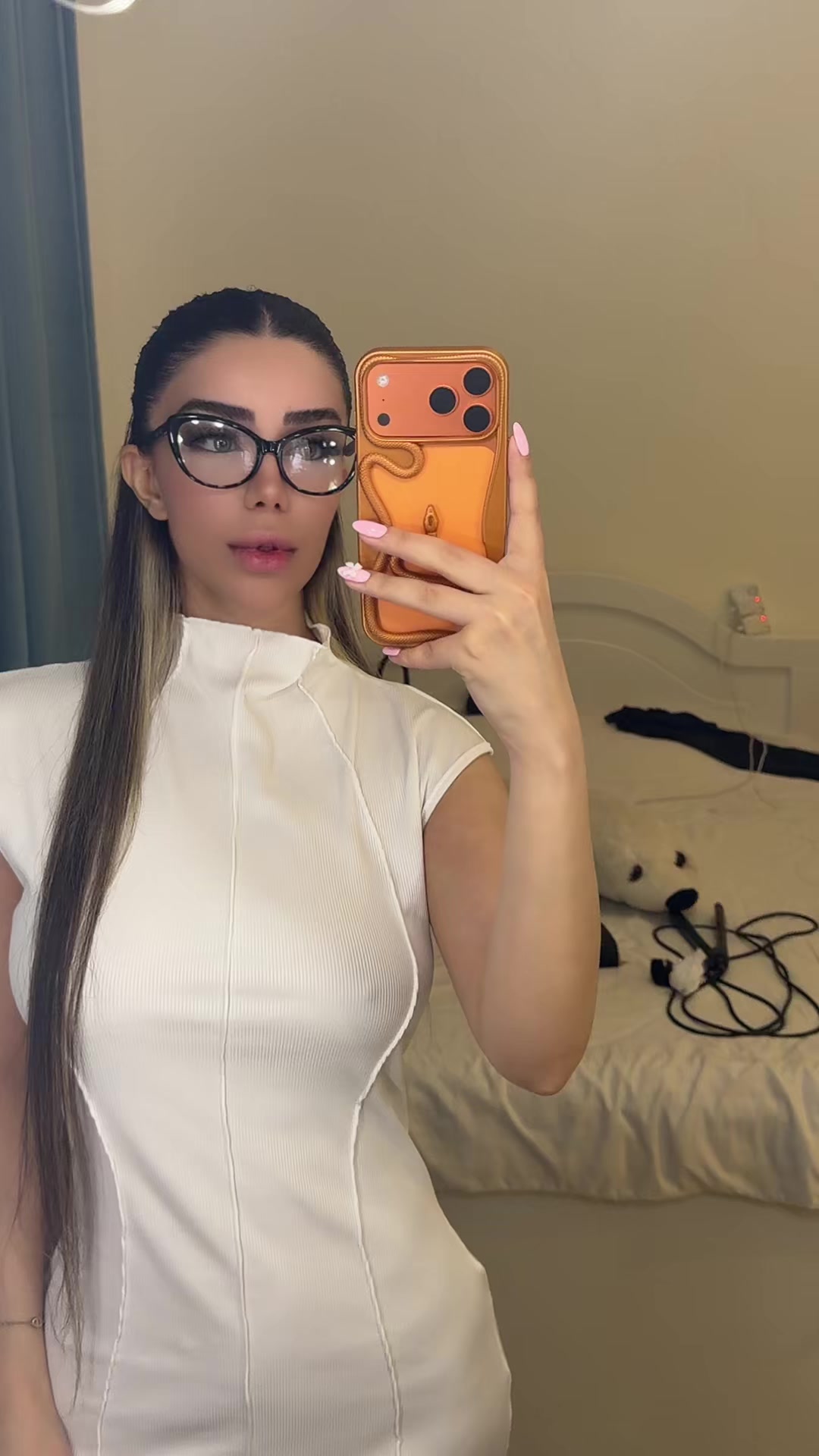 @Hanitam_