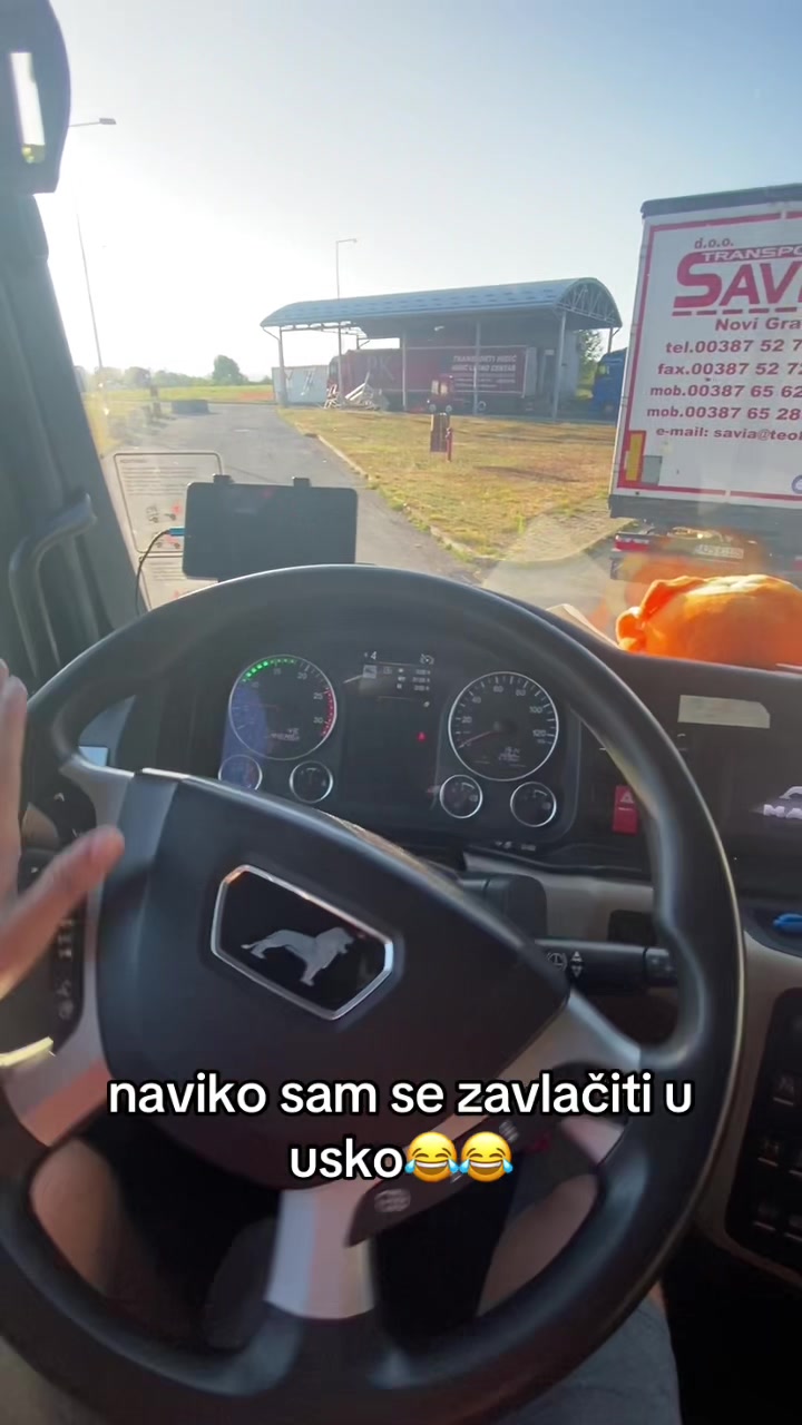 @🚛