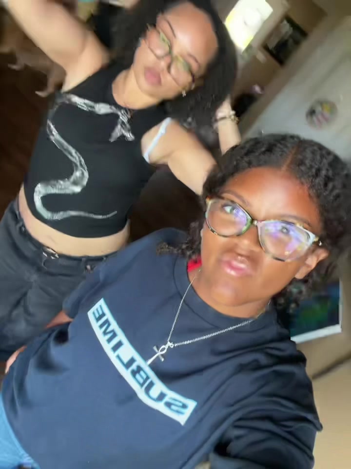@Alejah (a-lay-jah) 💕